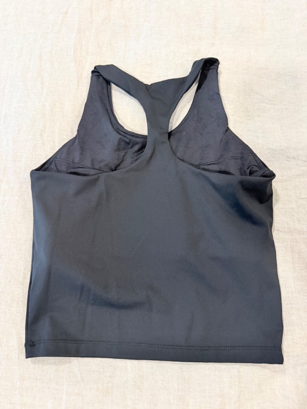 Rabbit Running Tank - Size S - Picture 3 of 5